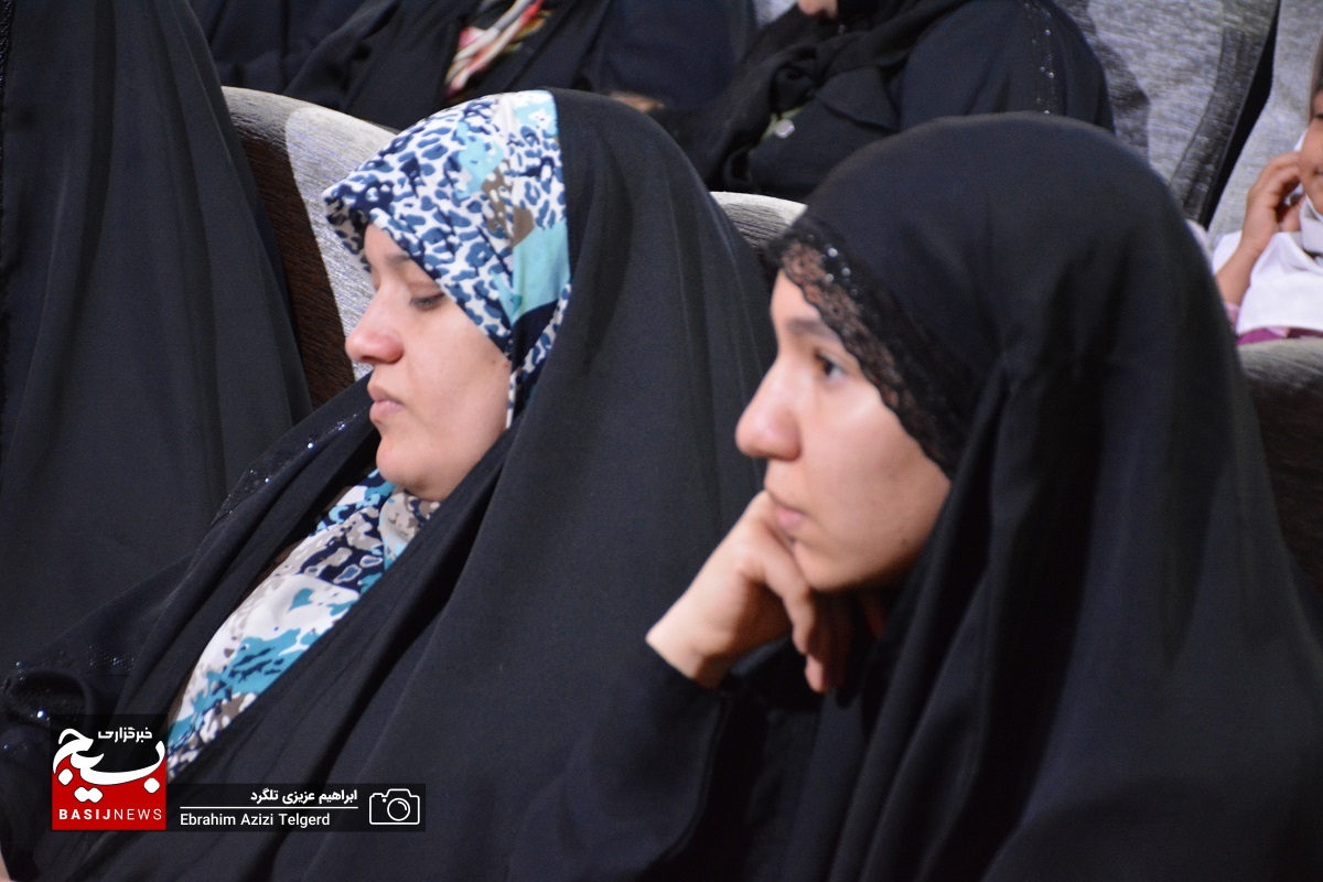 دیدار بسیجیان کهگیلویه و بویراحمد از طریق ارتباط تصویری با رهبر معظم انقلاب + (تصاویر)