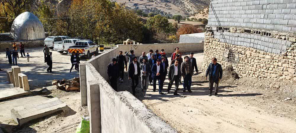 افتتاح شبکه گازرسانی به روستاهای منج و دشت بز در ایام دهه فجر