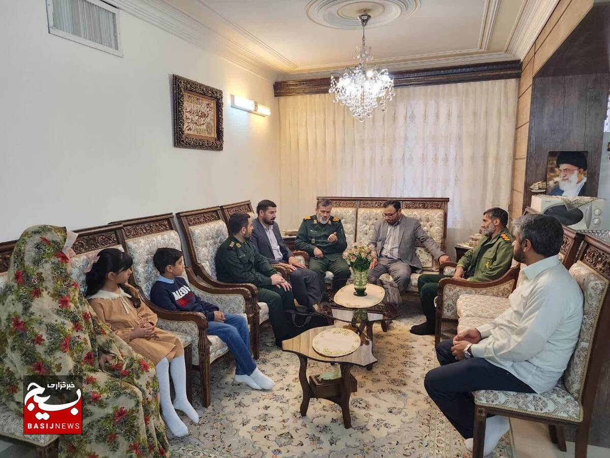  جهاد پاسداران با تلاش و همراهی همسران آنها تکمیل میشود