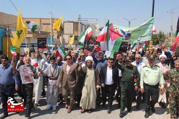 راهپیمایی با شکوه روز قدس در دلوار برگزار شد راهپیمایی با شکوه روز قدس در دلوار برگزار شد