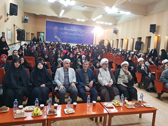 برگزاری مسابقات مرحله یک چهارم نهایی رویداد رسانه‌ای و قرآنی مسطورا در شهر الوند+گزارش تصویری