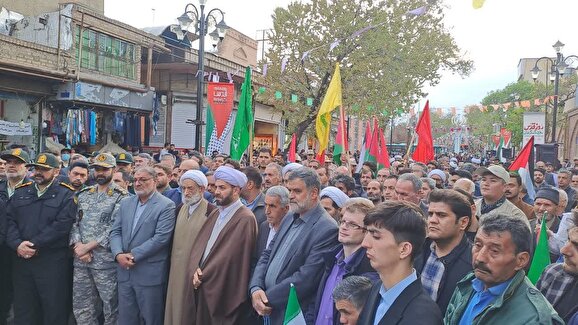گزارش تصویری|تجمع مردم شهرستان خوی در حمایت از حمله موشکی و پهپادی سپاه پاسداران انقلاب اسلامی به رژیم صهیونیستی