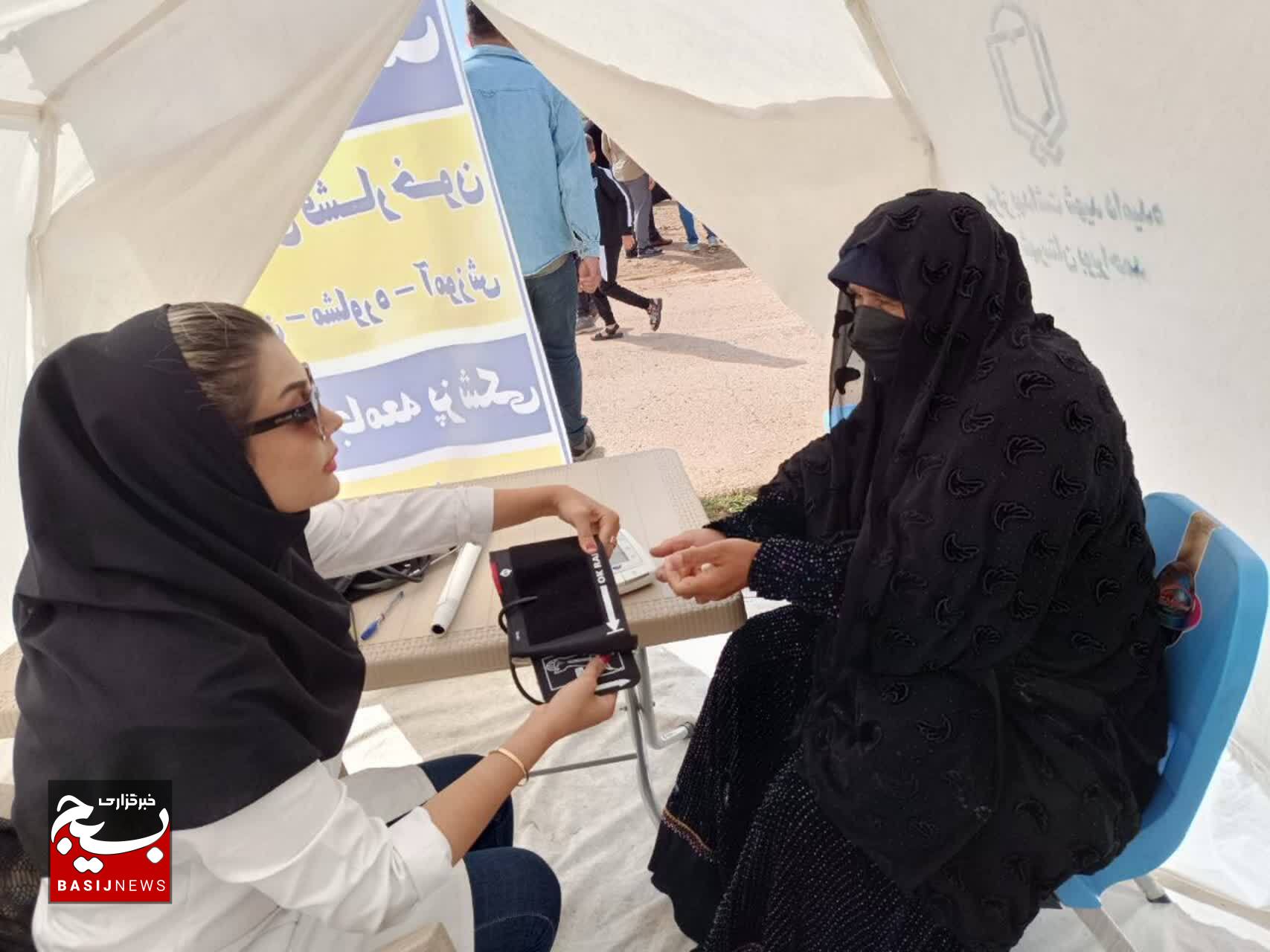 میز خدمت سلامت پزشکی در روستای گنجه ای بزرگ