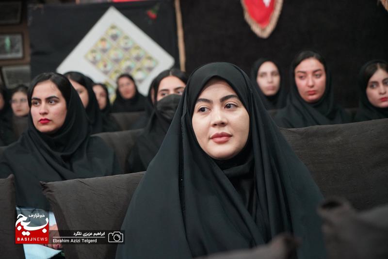تجلیل سازمان بسیج هنرمندان کهگیلویه و بویراحمد از هنرمندان + (فیلم و تصاویر)