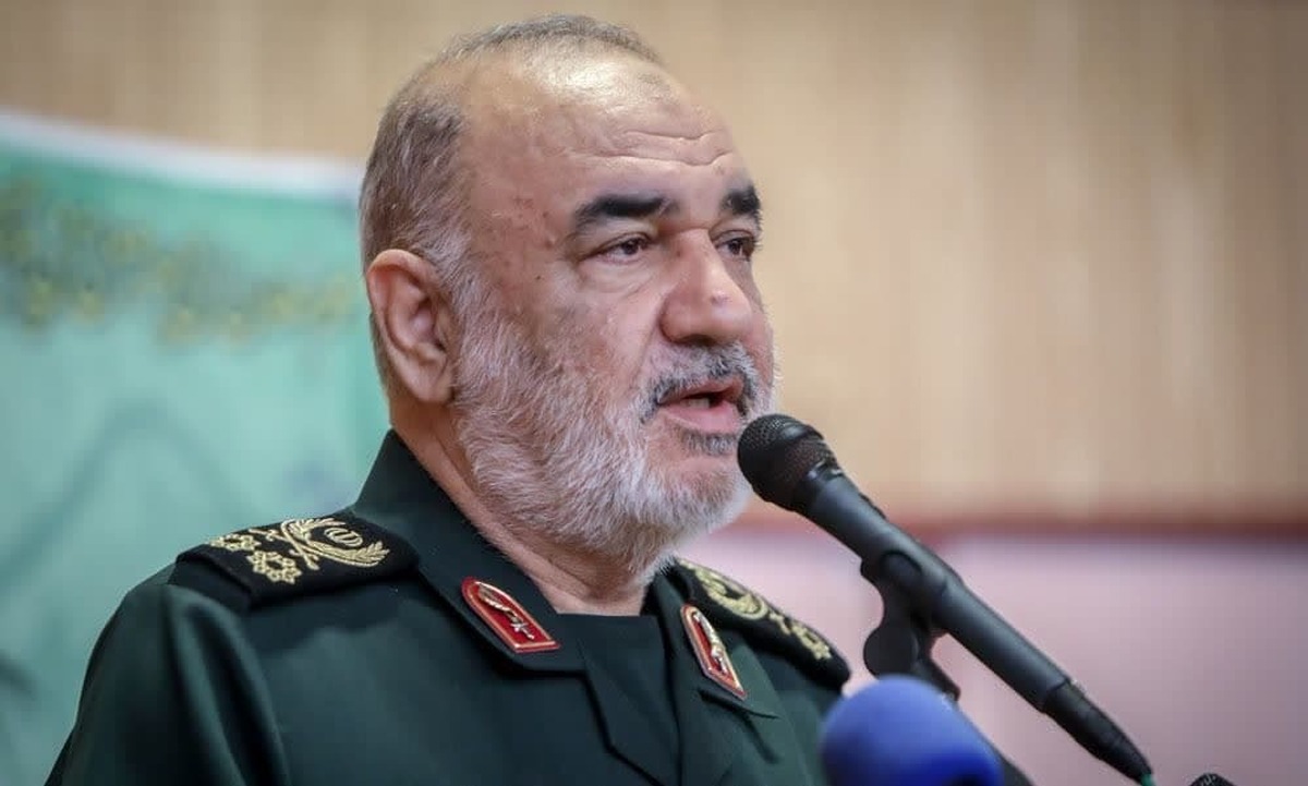 وحدت و برادری ارتش با سپاه برای دشمنان رشک برانگیز است