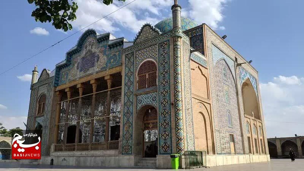 

۵۵ بقعه متبرکه استان قزوین مجری طرح آرامش بهاری و ضیافت الهی هستند