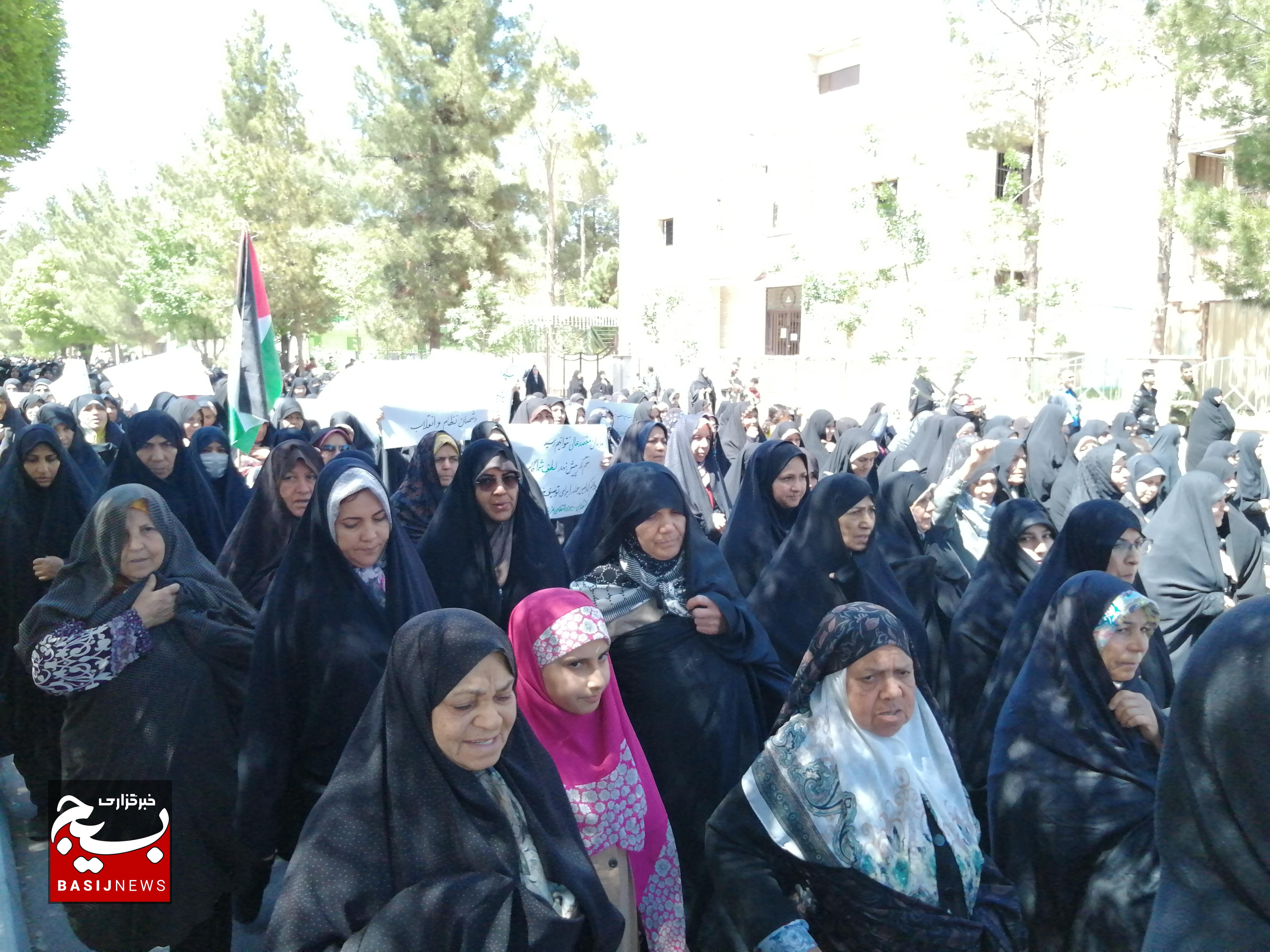راهپیمایی مردمی ضد صهیونیسم و استکبار جهانی در کرمان برگزار شد