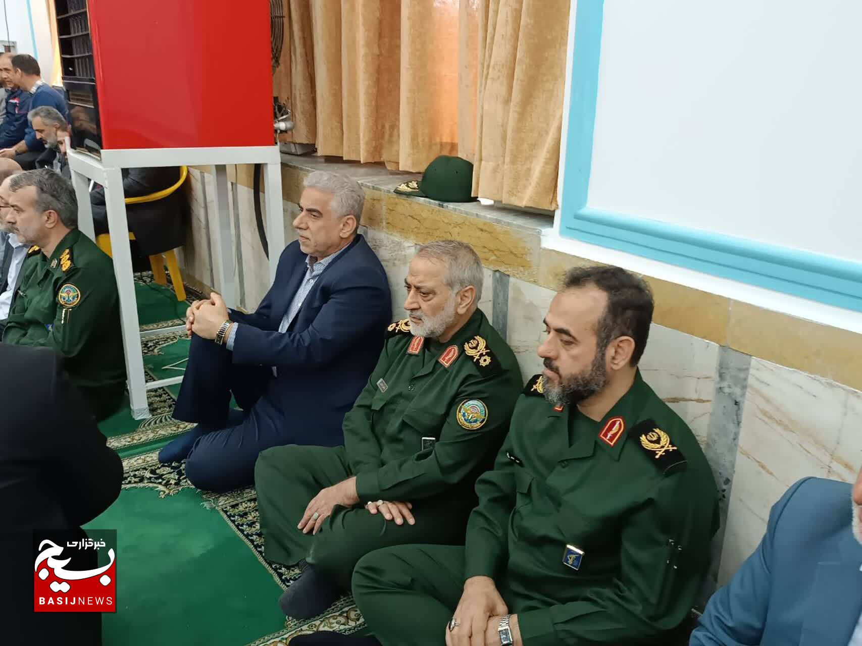 شهید املاکی تمام زندگی خود را مانند دیگر شهدا وقف انقلاب اسلامی کرد