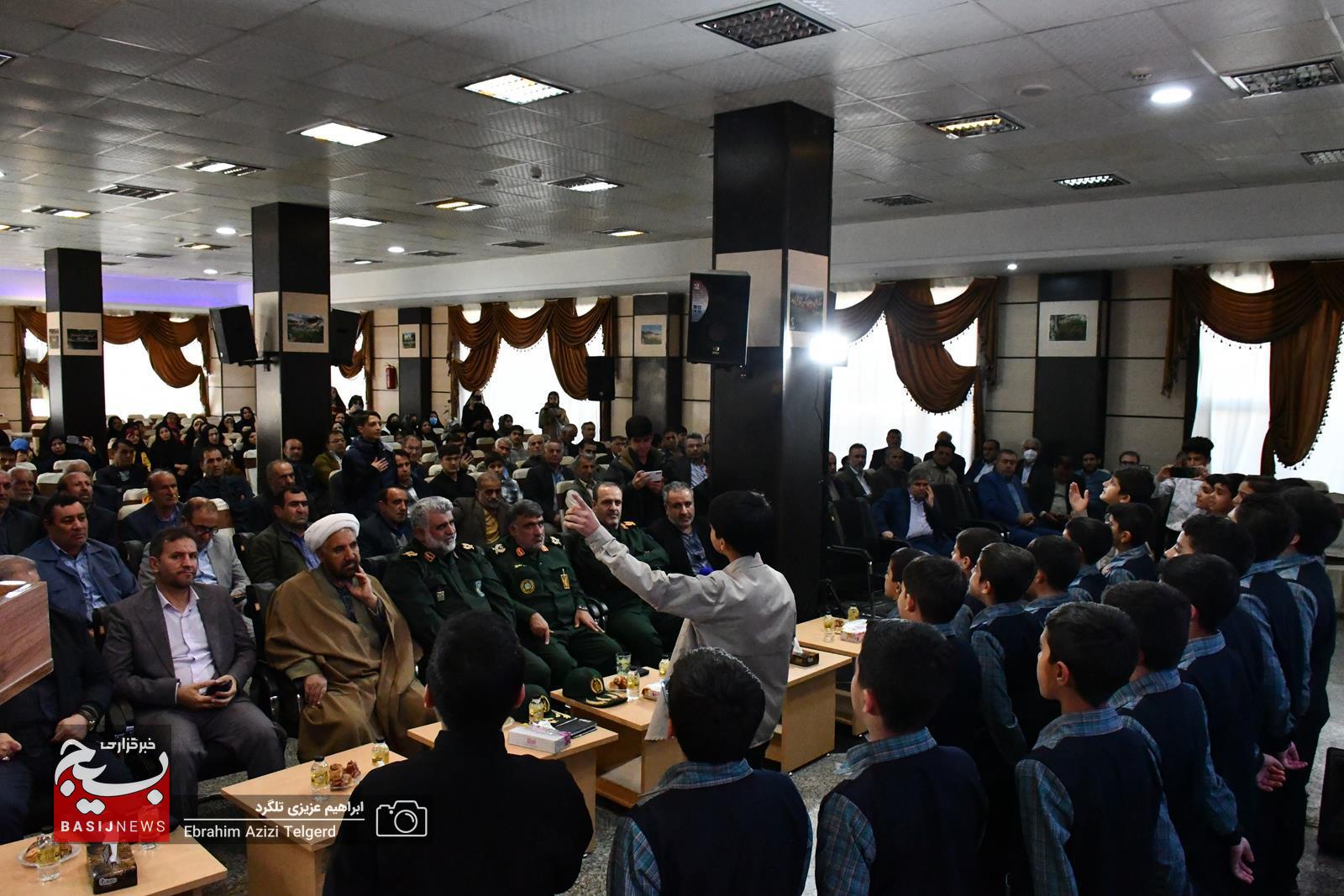 اولین گردهمایی تجلیل از وابستگان نیروی دریایی سپاه مقیم کهگیلویه و بویراحمد (+ تصاویر)