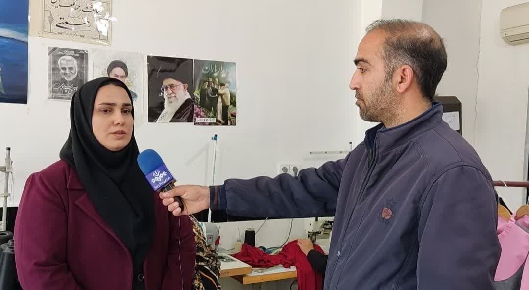 بانوی کار آفرین بسیجی شهرستان آق قلا که چرخ اشتغال ۲۰۰ خانواده را به گردش درآورد بانوی کار آفرین بسیجی شهرستان آق قلا که چرخ اشتغال ۲۰۰ خانواده را به گردش درآورد