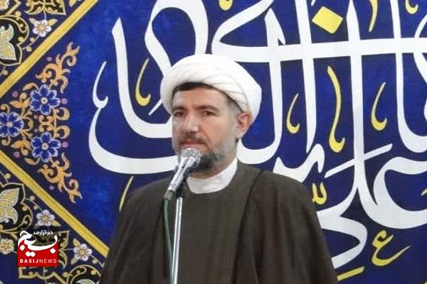 آرمان حضرت علی(ع) شکل‌گیری و انسجام امت واحده اسلامی است