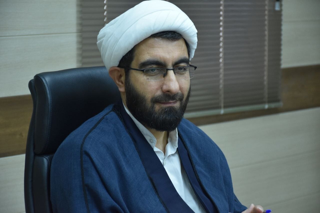 نور انقلاب اسلامی در قلب تمدن غرب تابید نور انقلاب اسلامی در قلب تمدن غرب تابید