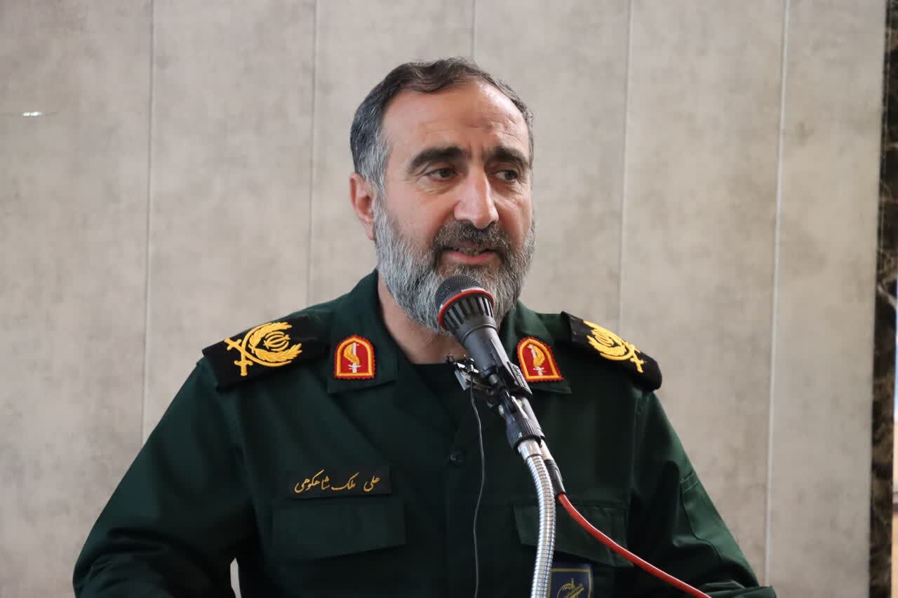 انقلاب اسلامی ما نیز ریشه در عاشورا دارد/پاسداران کاری کردند که انقلاب اسلامی ماندگار شد انقلاب اسلامی ما نیز ریشه در عاشورا دارد/پاسداران کاری کردند که انقلاب اسلامی ماندگار شد