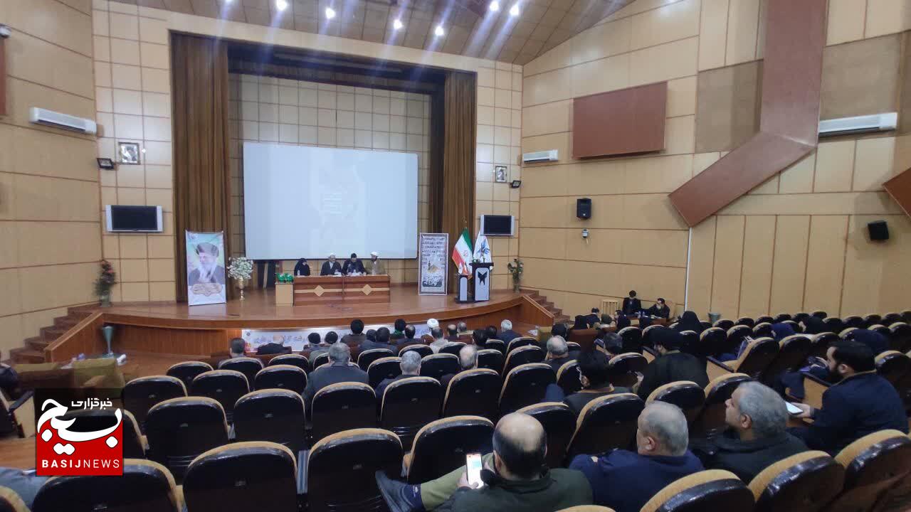 تبیین گام دوم انقلاب نقشه راهی برای تحقق آرمانهای انقلاب و پاسخ به چالشهای کنونی جامعه است تبیین گام دوم انقلاب نقشه راهی برای تحقق آرمانهای انقلاب و پاسخ به چالشهای کنونی جامعه است
