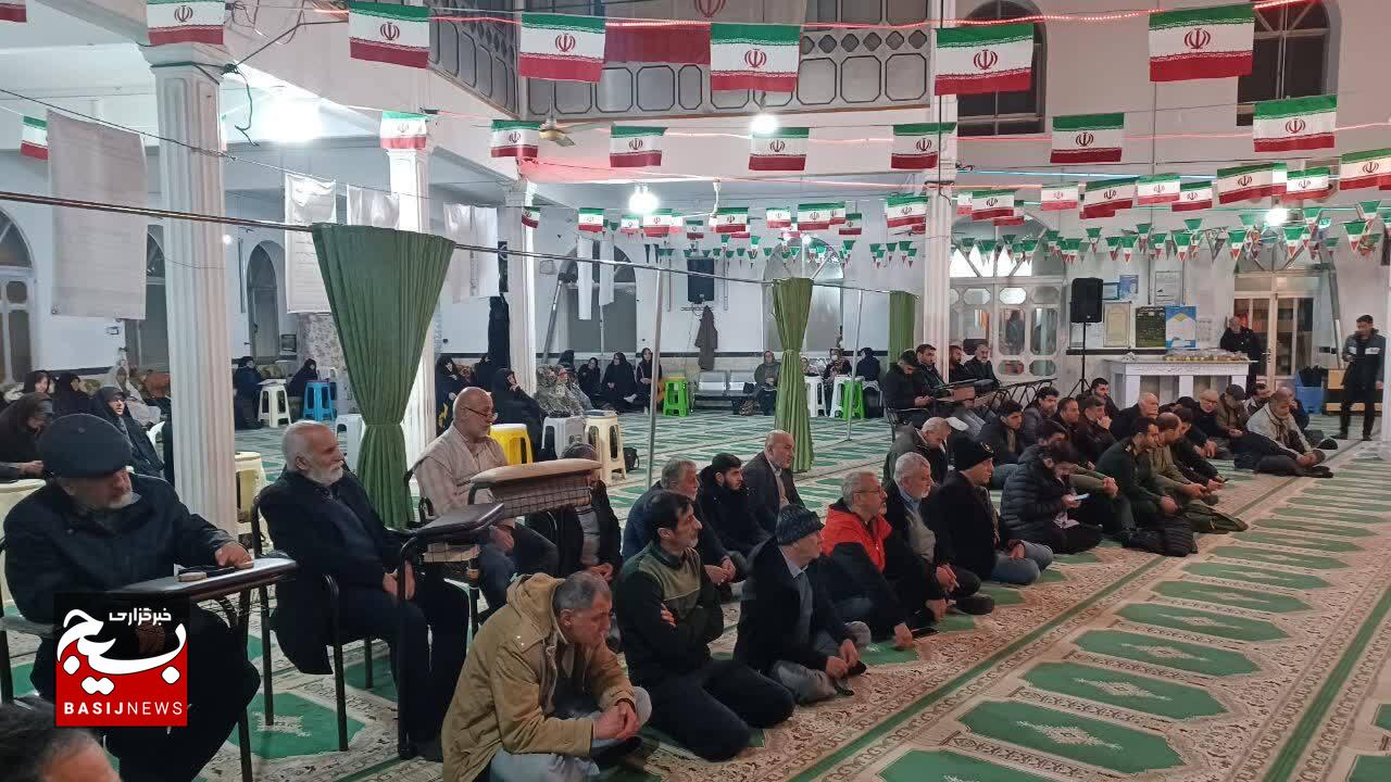 جهاد تبیین، خدمت صادقانه به مردم است.