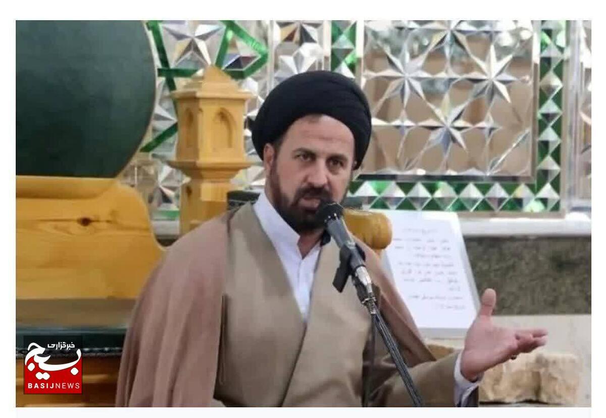امامین انقلاب به ما آموختند که باید در مقابل دشمنان ایستادگی کنیم