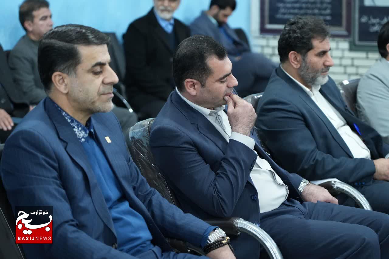 مراسم آزادسازی ۱۰ زندانی بدهکار مالی لرستانی