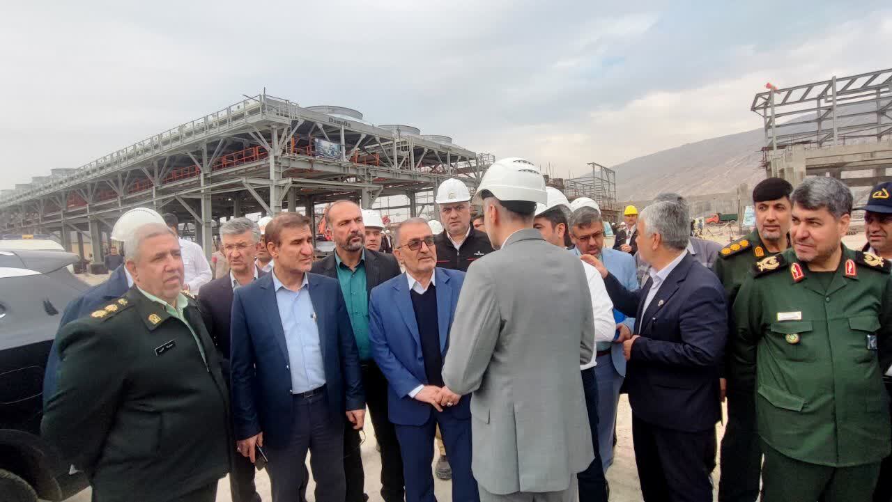 بررسی آخرین روند احداث پلیمر گچساران با حضور جمعی از مسئولان کهگیلویه و بویراحمد بررسی آخرین روند احداث پلیمر گچساران با حضور جمعی از مسئولان کهگیلویه و بویراحمد