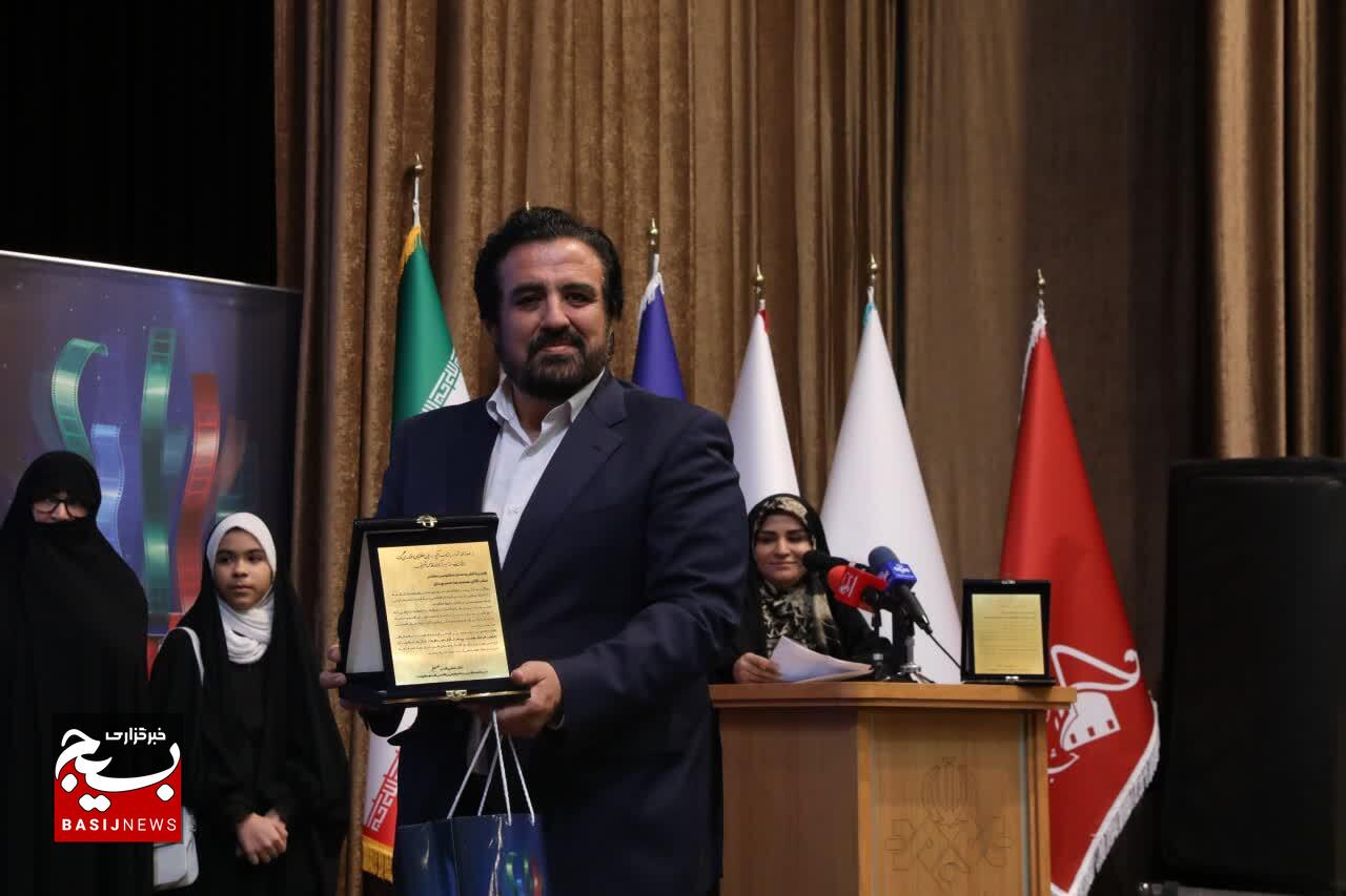 همایش «راویان مقاومت، پیشتازان میدان»