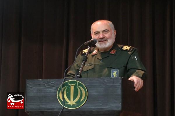 مذاکره با آمریکا عاقلانه نیست