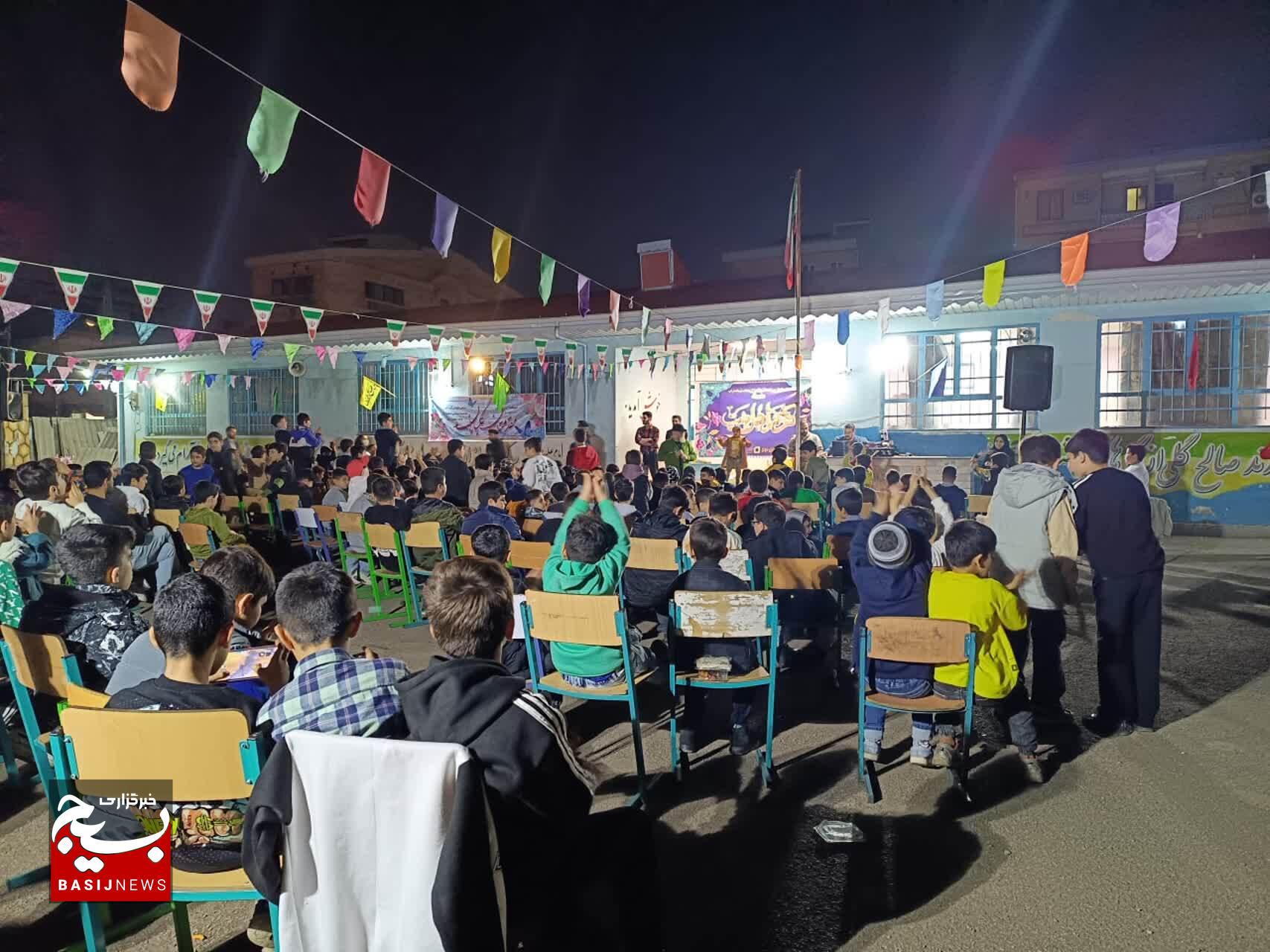 ضیافت افطاری۲۰۰۰ روزه اولی در رشت برگزار شد ضیافت افطاری۲۰۰۰ روزه اولی در رشت برگزار شد