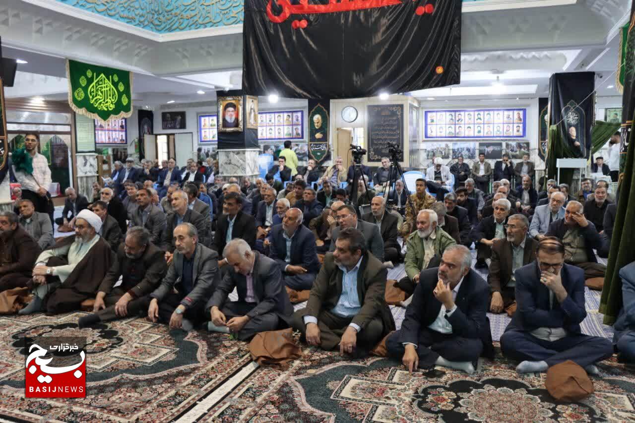 گردهمایی فرماندهان دفاع مقدس در بیت‌الزهرای کرمان