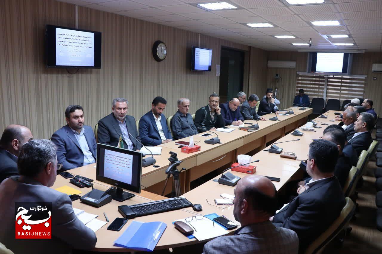 عملیات میدانی برای رفع مشکلات کارگران گیلان در هفته کارگر