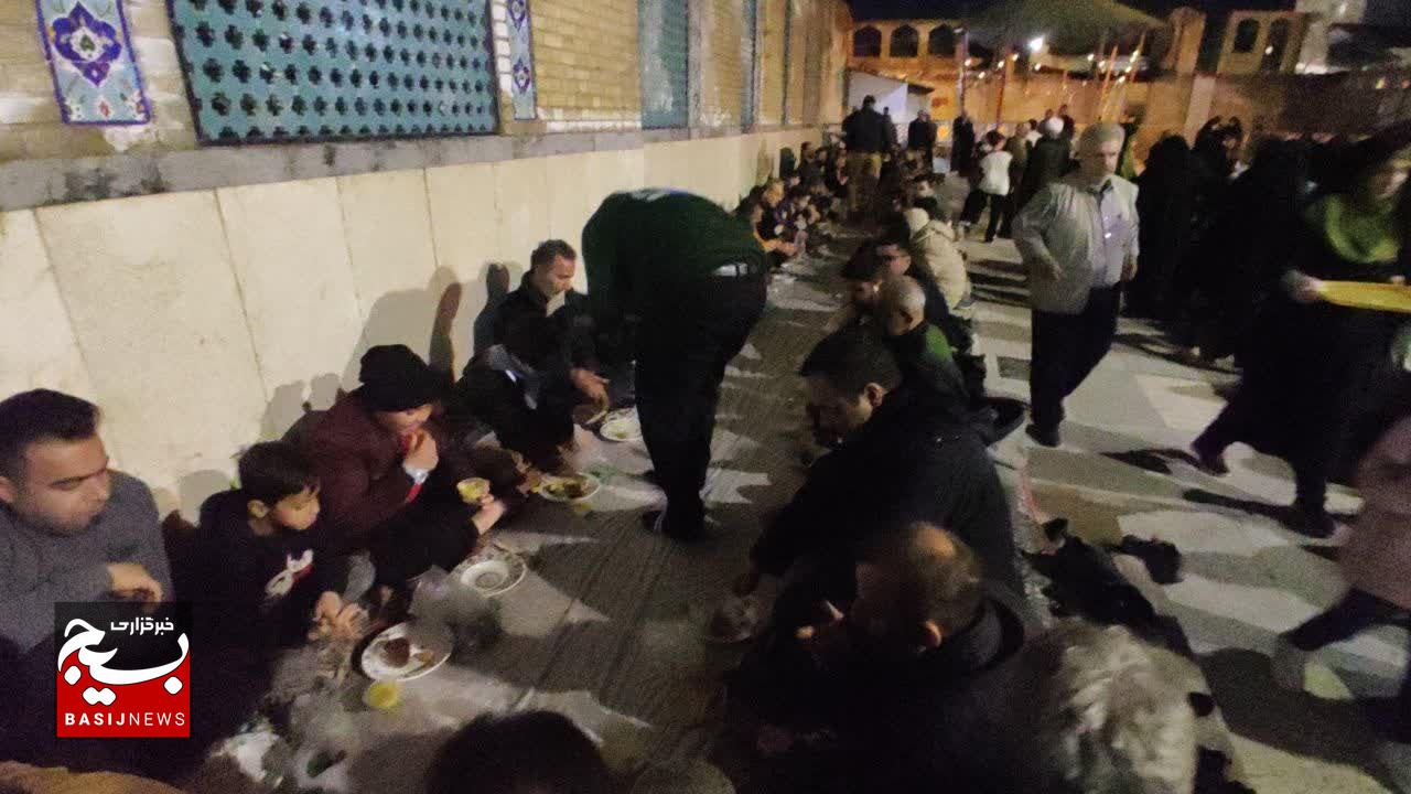 نوای میزبانی رمضان در آستانه اشرفیه نوای میزبانی رمضان در آستانه اشرفیه