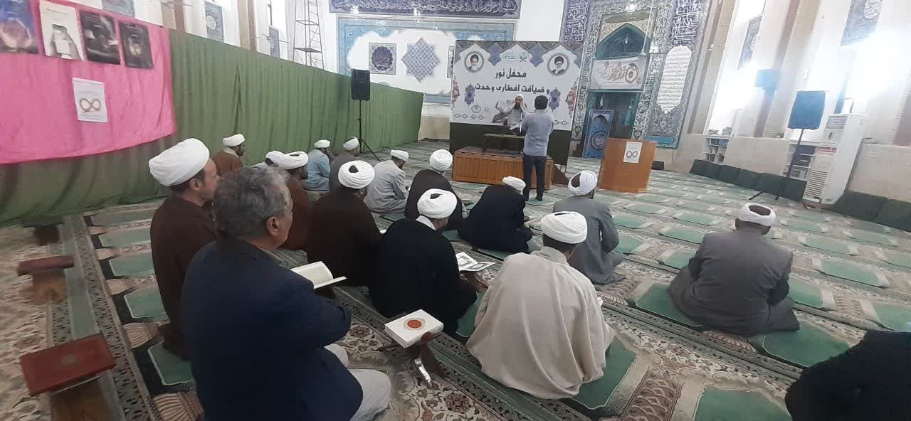 دیدار مدیر بسیج دریایی پایگاه دریایی ثامن الحجج(ع) با فرمانده سپاه بندرترکمن