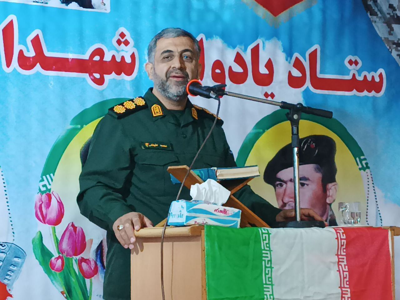 اقتدار، امنیت و سلامت کشور را مدیون خون شهدا هستیم / خانواده معظم شهدا چشم و چراغ جامعه هستند