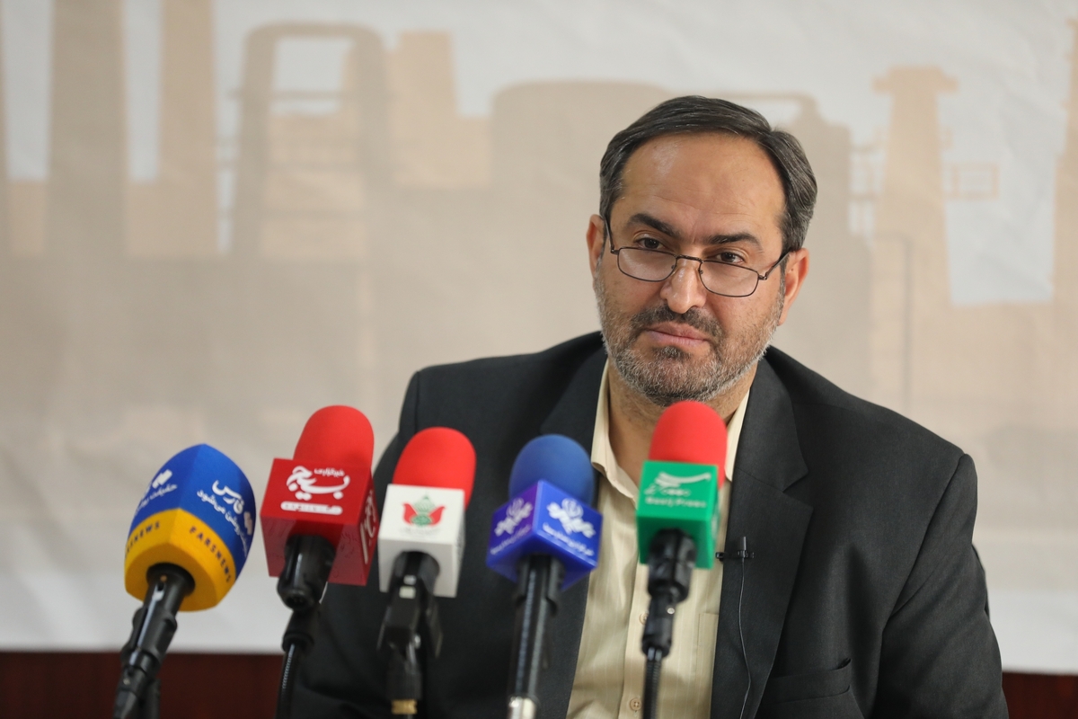 هیچکدام از کارخانه‌ها و واحدهای تولیدی که بسیج کارگران در آنجا حضور دارد و فعال است، به تعطیلی کشیده نشده‌اند