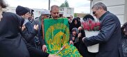 حضور کاروان زیر سایه خورشید در منزل شهید آدینه لو در زنجان+تصاویر