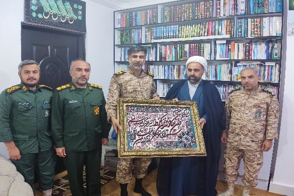 دهه کرامت فرصتی مغتنمی برای نشر فرهنگ رضوی و فاطمی است