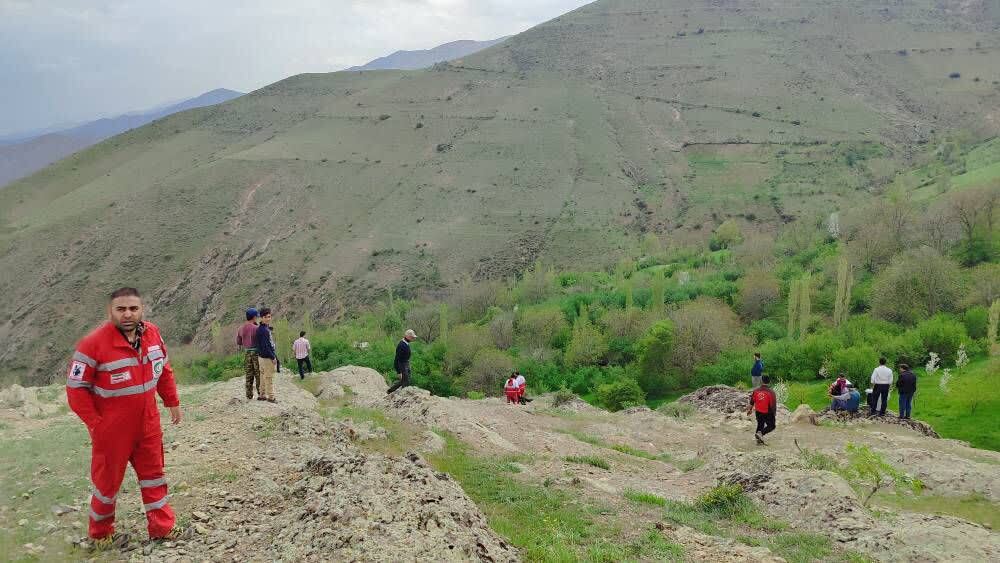 جست و جوی نجاتگران هلال احمر زنجان برای یافتن مرد ۶۰ ساله طارمی همچنان ادامه دارد