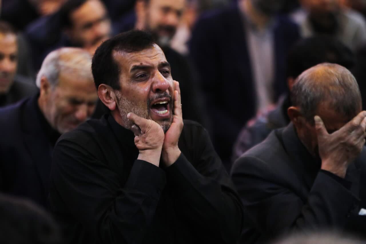 حضور باشکوه زنجانی ها در سوگ شهادت رئیس جمهور