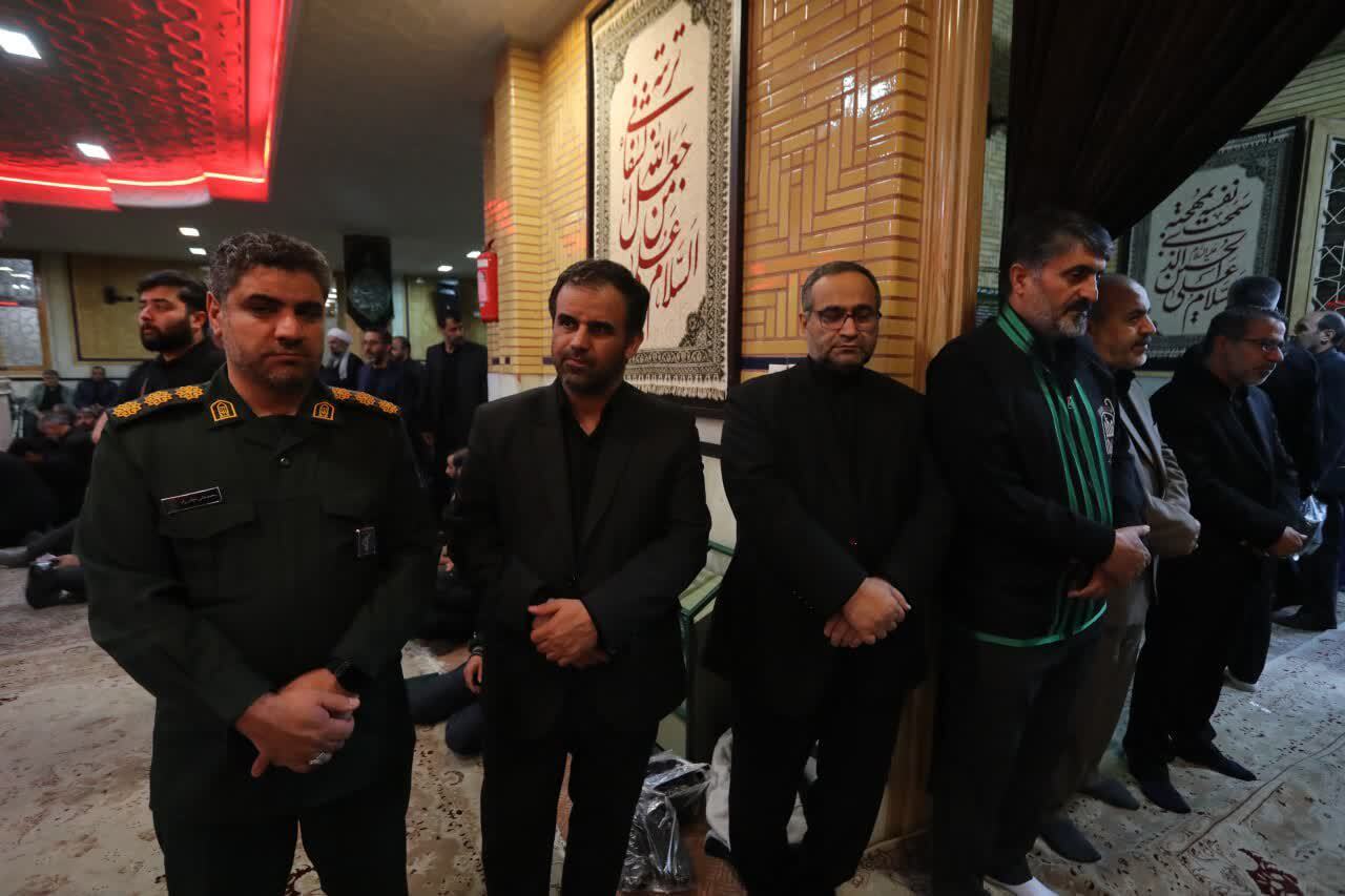 حضور باشکوه زنجانی ها در سوگ شهادت رئیس جمهور