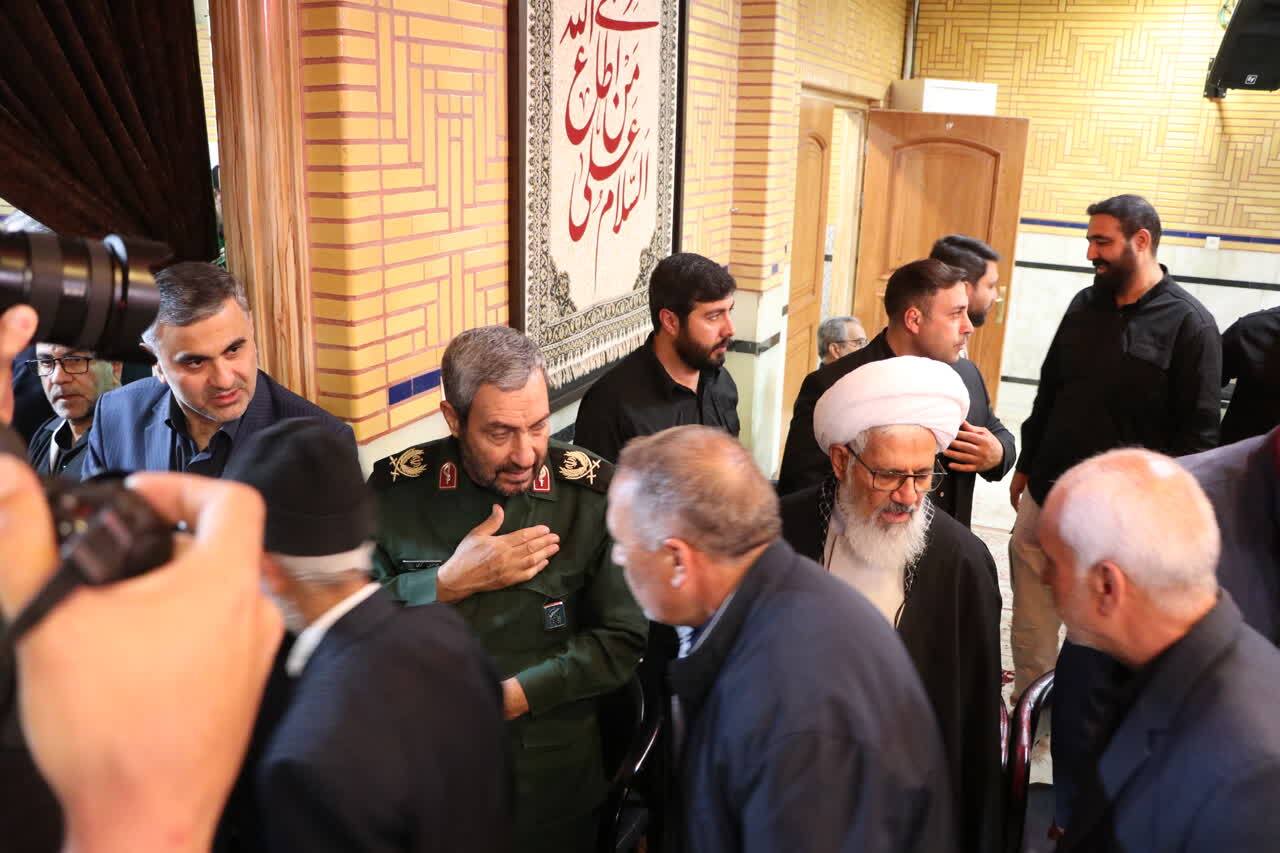 حضور باشکوه زنجانی ها در سوگ شهادت رئیس جمهور