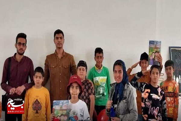 برگزاری اردوی جهاد تربیتی با محوریت فعالیت‌های آموزشی دانشجومعلمان شیرازی در هفته معلم