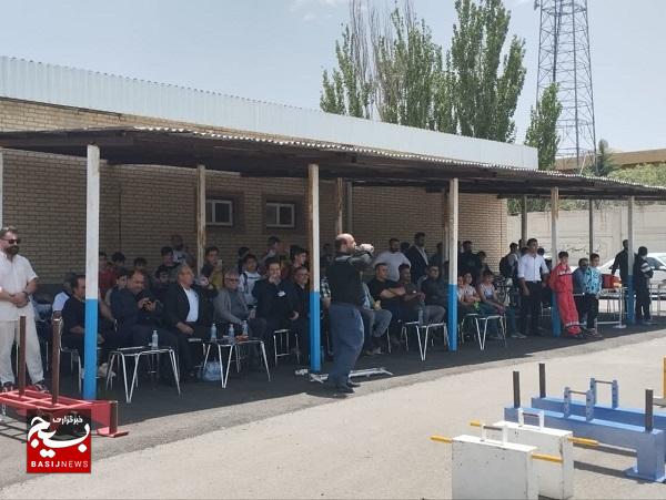 برگزاری مسابقات قویترین مردان بزرگداشت شهدای خدمت در سپاه عاشورا برگزاری مسابقات قویترین مردان بزرگداشت شهدای خدمت در سپاه عاشورا