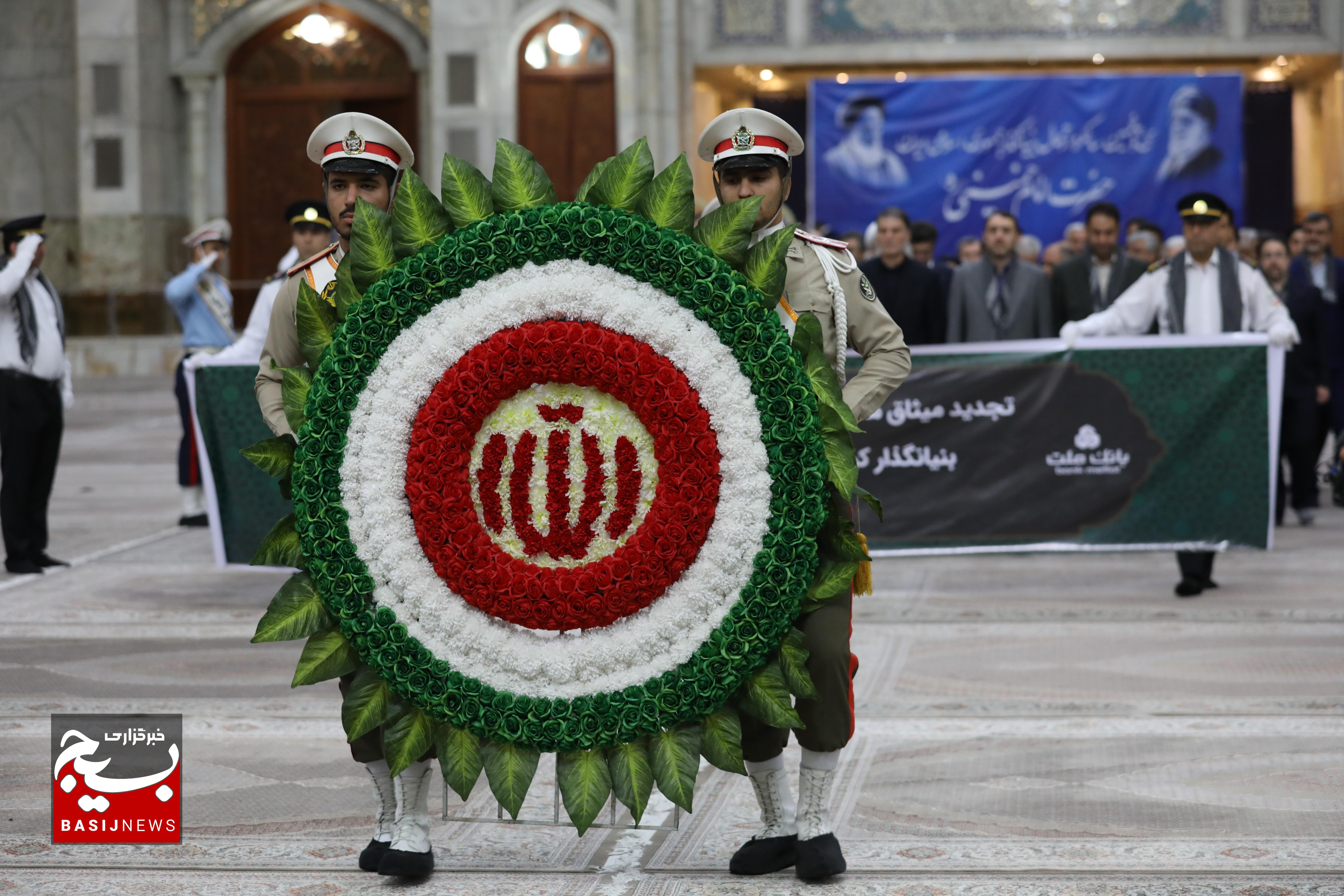 تجدید میثاق کارکنان، اساتید، مربیان و دانشجویان دانشکده شهید مطهری بسیج با آرمان‌های حضرت امام خمینی(ره) و مقام معظم رهبری