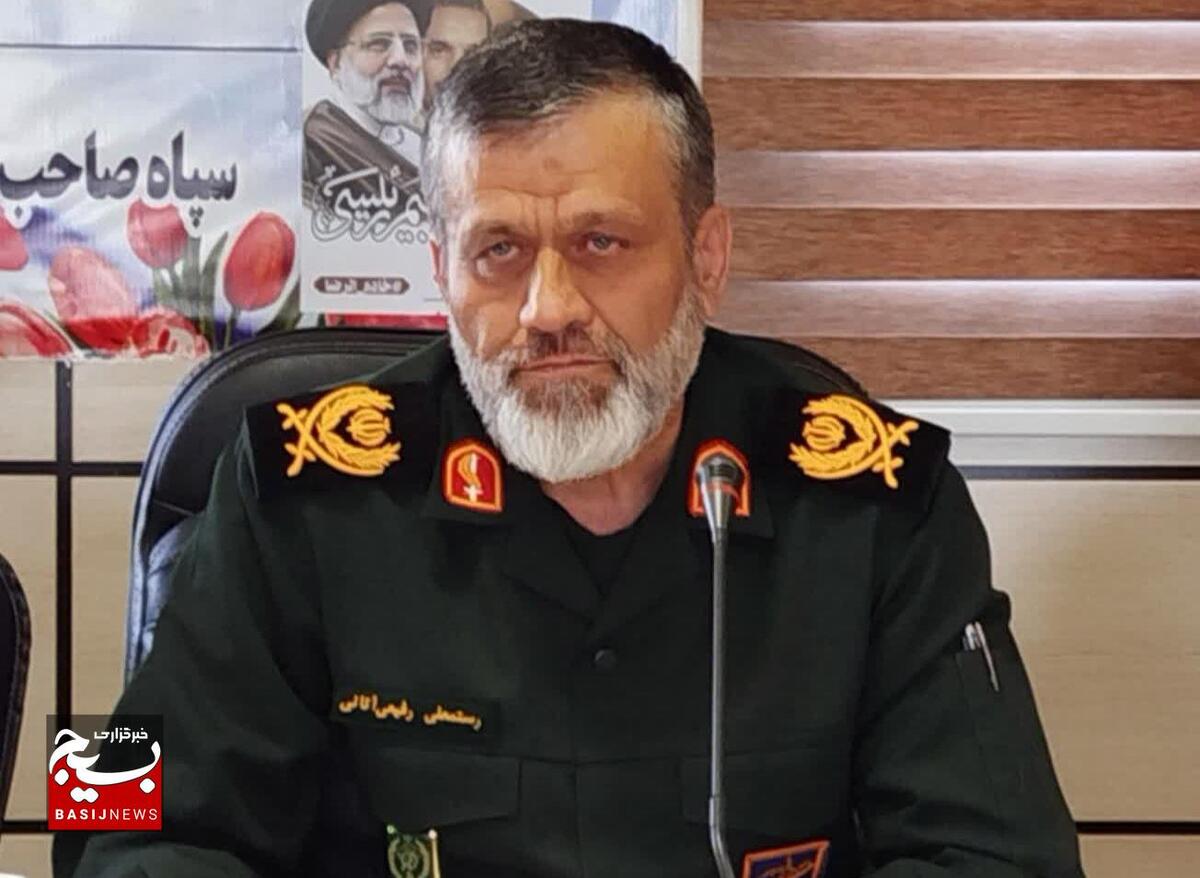 امام راحل روح مبارزه با استکبار را جهانی کرد/ فردی را انتخاب کنیم که صاحب گفتمان امید باشد