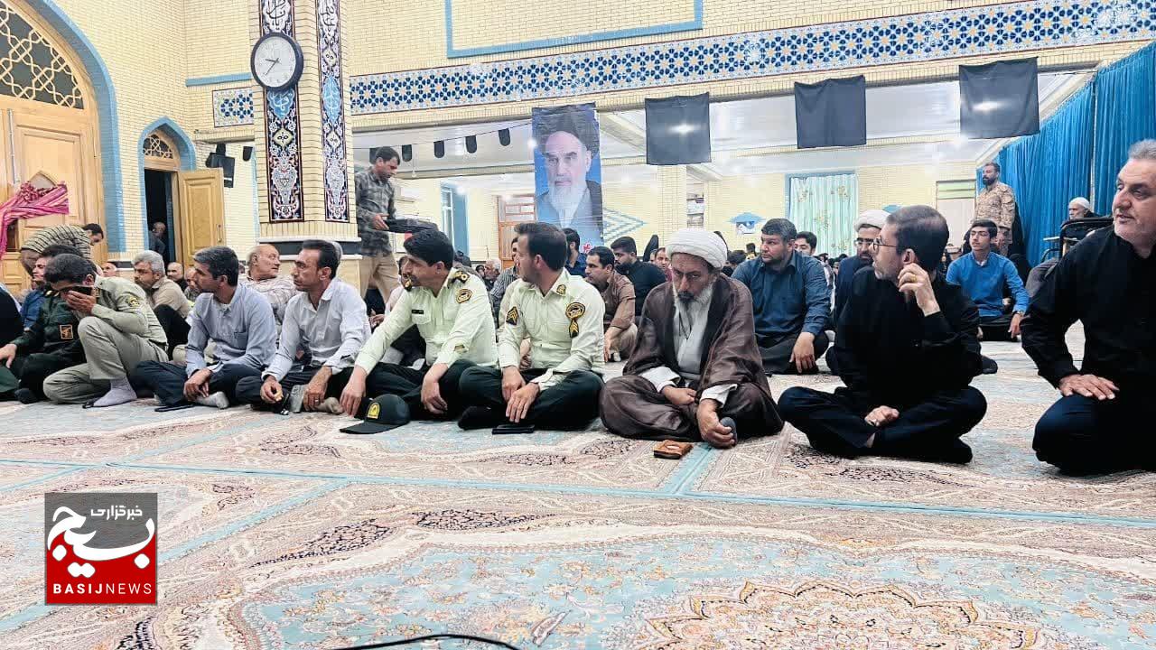 مکتب الهی امام خمینی(ره)، عامل عزت و اقتدار ملت ایران شد