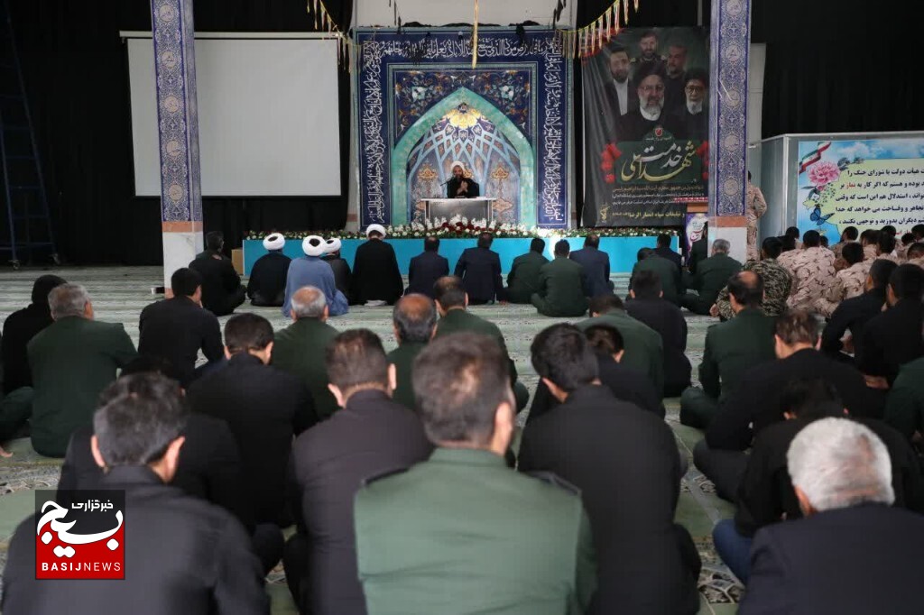 شهید آیت الله رئیسی جهادگری انقلابی بود که بر منظومه فکری امام خامنه‌ای حرکت می‌کرد