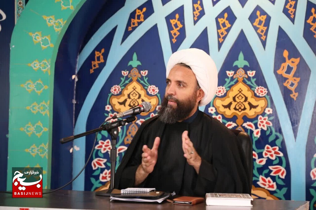 شهید آیت الله رئیسی جهادگری انقلابی بود که بر منظومه فکری امام خامنه‌ای حرکت می‌کرد