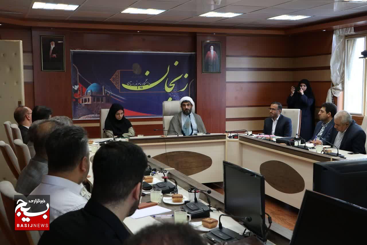 تفکر «ما می توانیم» باید در جامعه نهادینه شود تفکر «ما می توانیم» باید در جامعه نهادینه شود