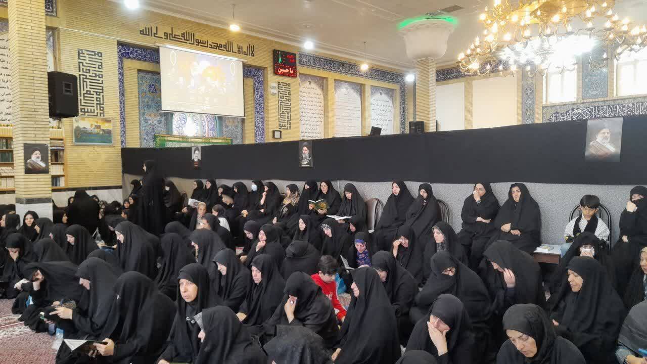 مراسم گرامیداشت شهیدان خدمت در زنجان برگزار شد