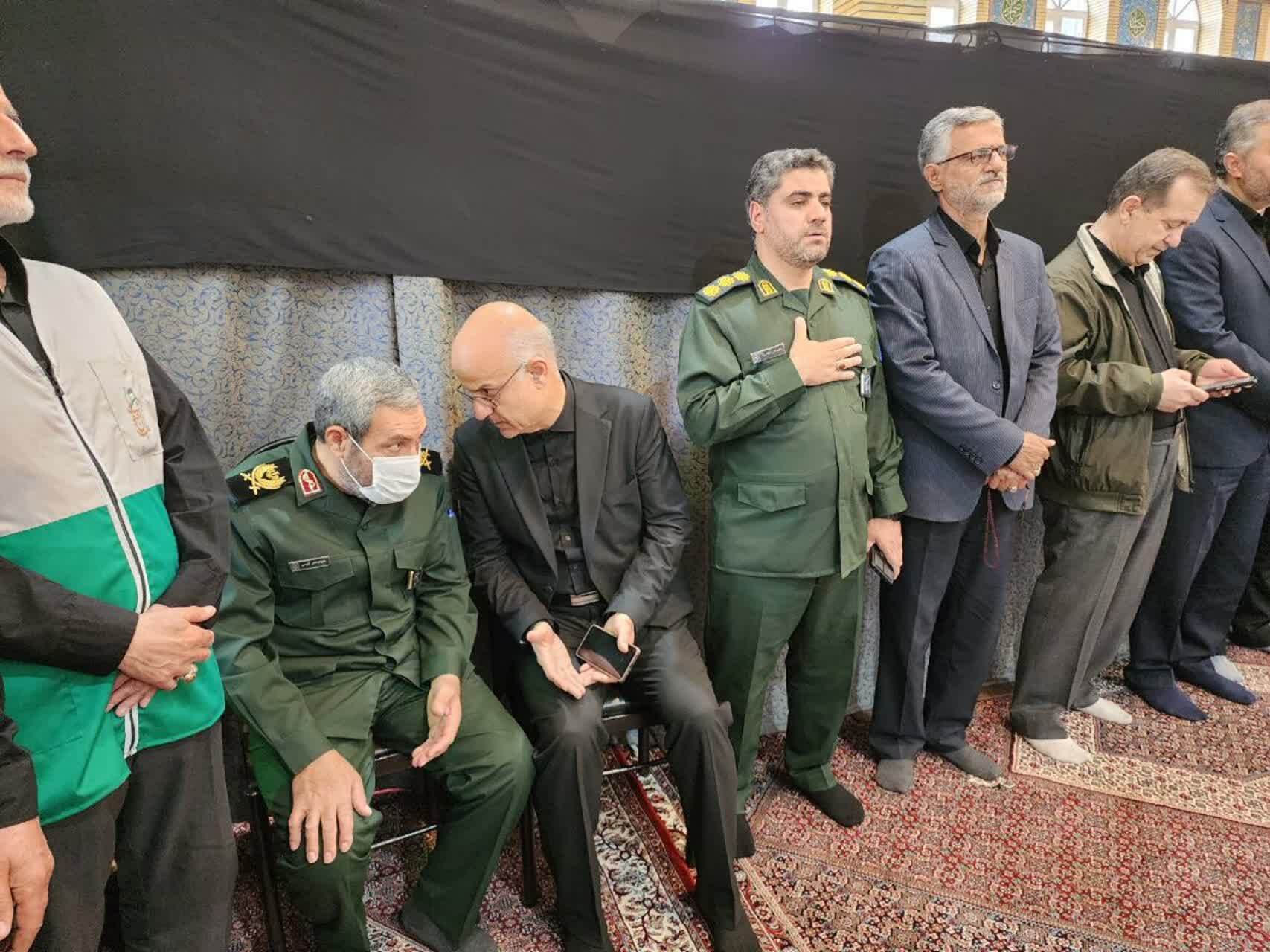 مراسم گرامیداشت شهیدان خدمت در زنجان برگزار شد