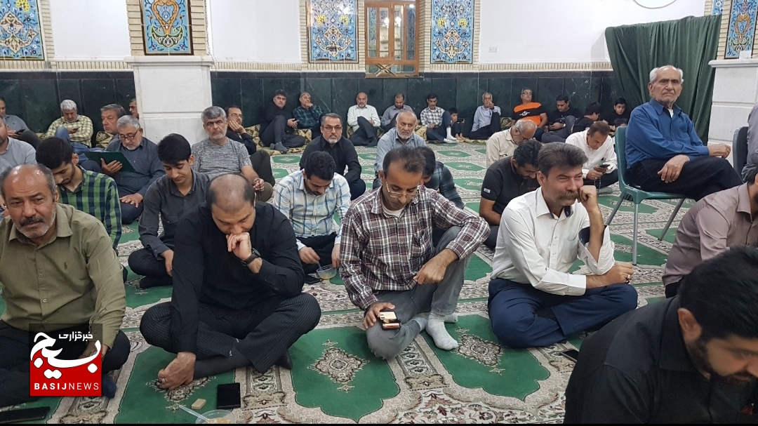 شهادت در راه خدا مرگ تاجرانه است