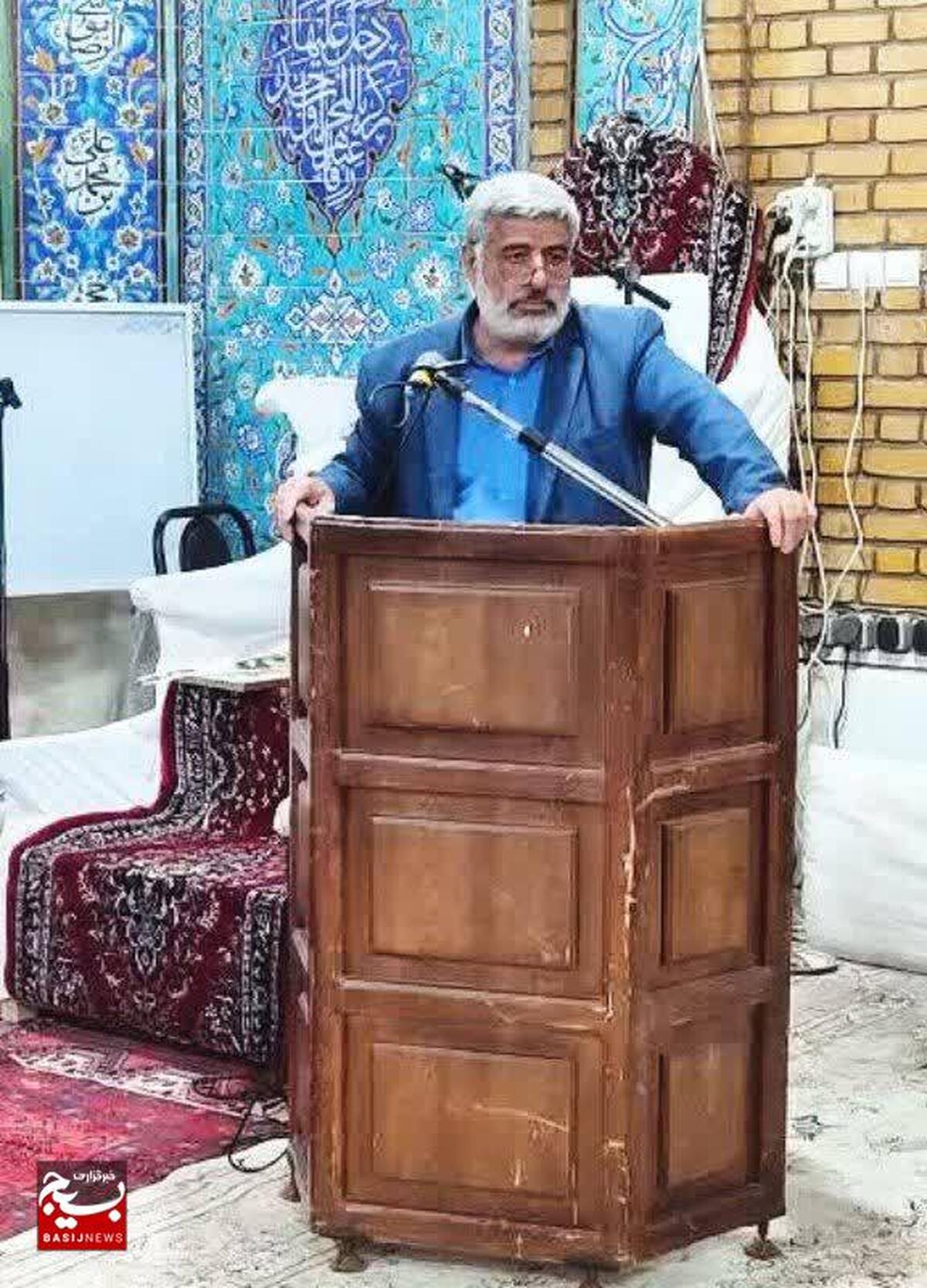 بصیرت،کشف حقیقت در میان انبوه حق و باطل هاست