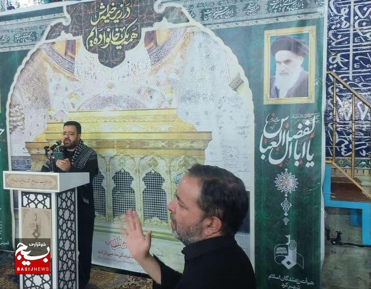 اجتماع بزرگ عزاداران روز عاشورا در مصلای شهرکرد 1